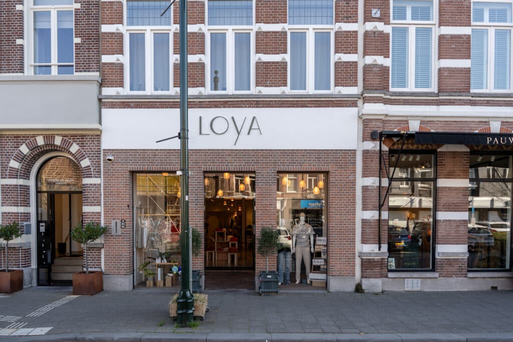 Duurzame kledingwinkel in Breda bezoeken? Kom langs bij LOYA